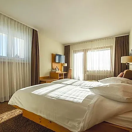 Ξενοδοχείο Olympic - Montana Center 3*