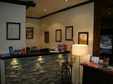 Hotel Olympic - Montana Center 3*