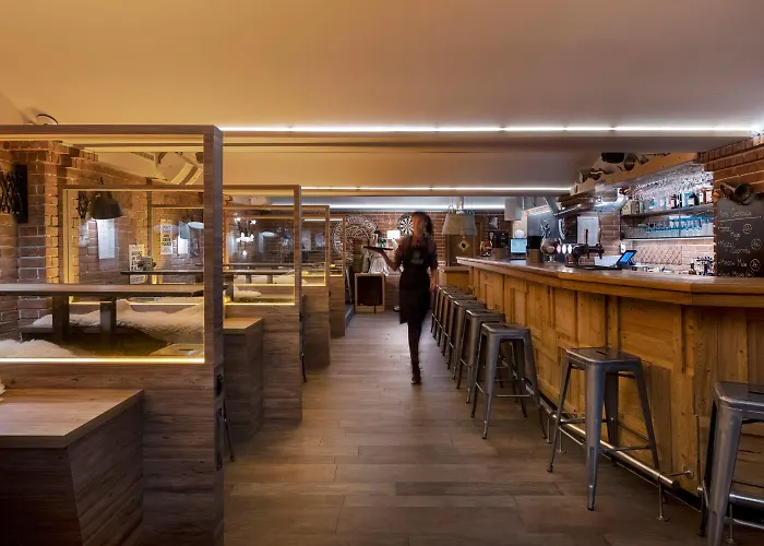 Hotel Olympic - Montana Center 3*