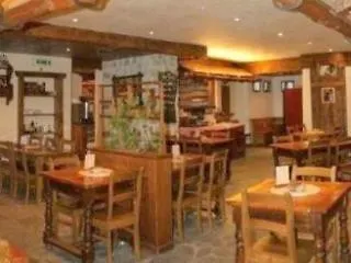 Hotel Olympic - Montana Center 3*