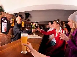 ホテル オリンピック モンタナ センター クラン